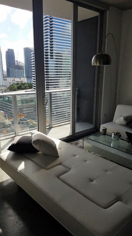 Downtown Miami Deluxe Apartment ภายนอก รูปภาพ