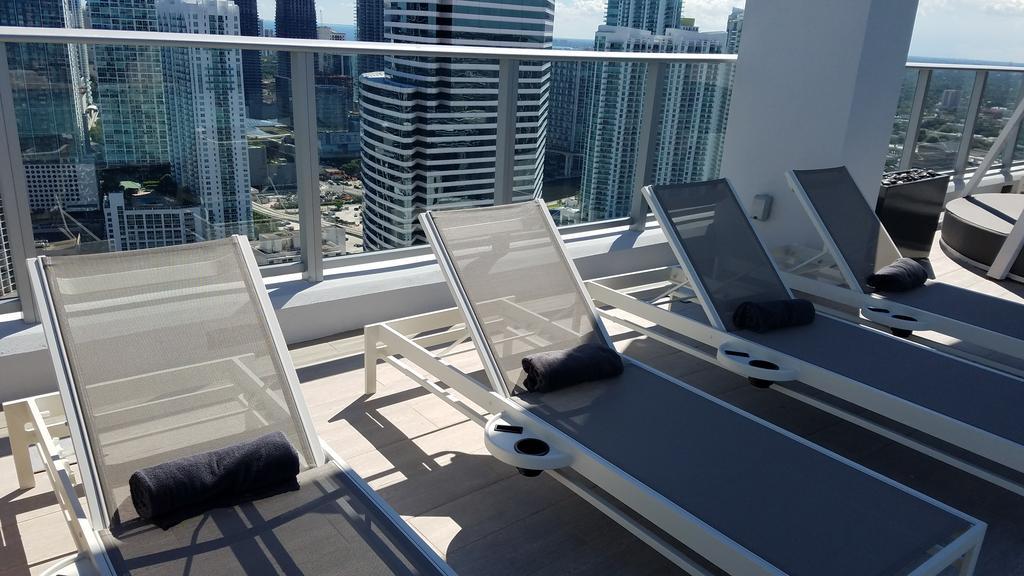 Downtown Miami Deluxe Apartment ภายนอก รูปภาพ