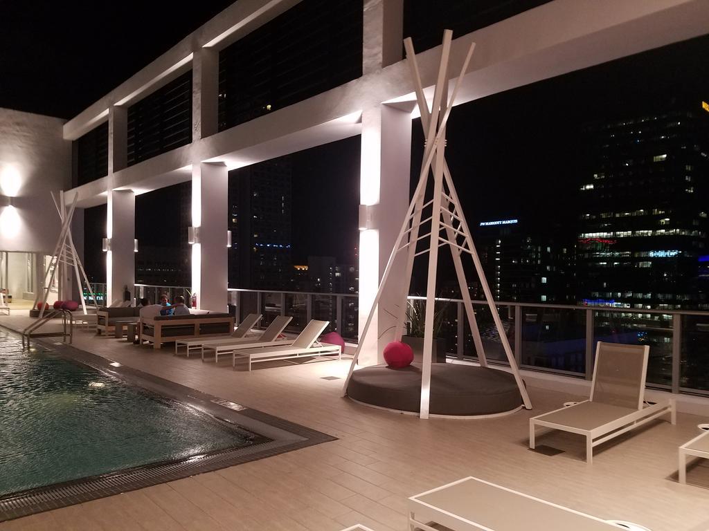 Downtown Miami Deluxe Apartment ภายนอก รูปภาพ