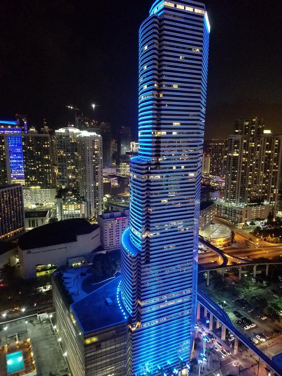 Downtown Miami Deluxe Apartment ภายนอก รูปภาพ
