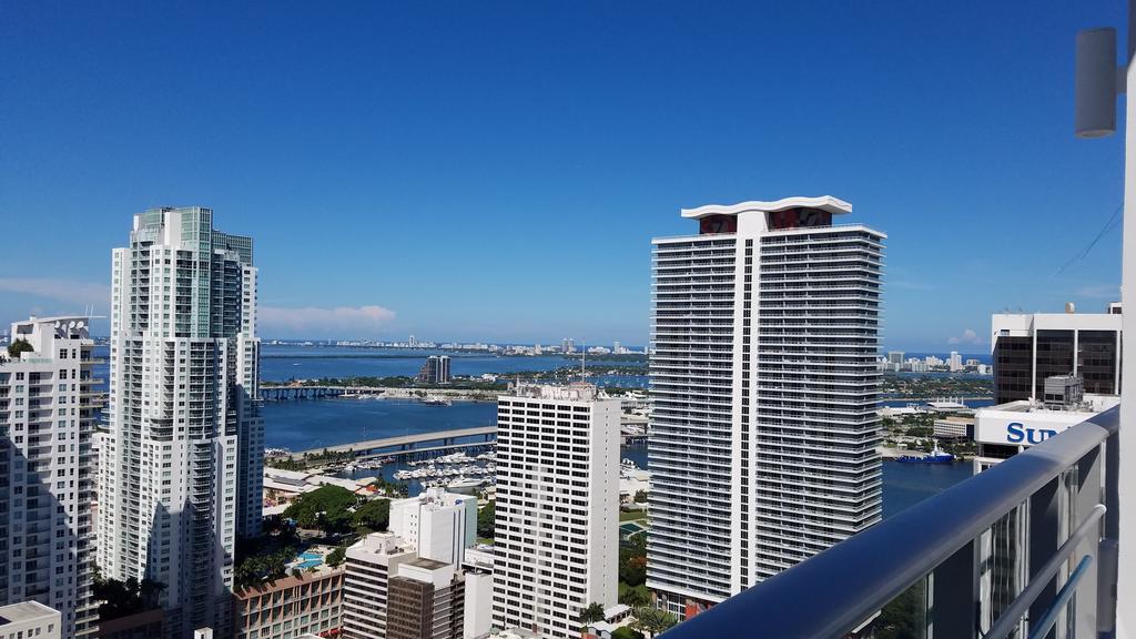 Downtown Miami Deluxe Apartment ภายนอก รูปภาพ